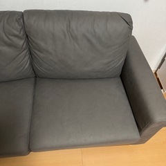 極美品　定価9万円　市場株式会社　カーキ　2人かけ　ソファ　椅子　2.5Pの画像