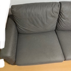 極美品　定価9万円　市場株式会社　カーキ　2人かけ　ソファ　椅子　2.5Pの画像