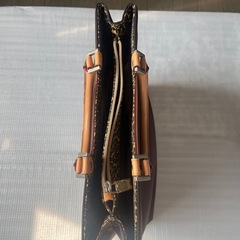 クリッィア　バッグの画像