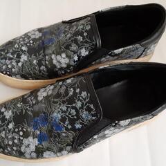 ERDEM×H&M コラボ アーデム 花柄 スリッポンの画像