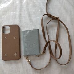iPhone12用スマホケースの画像