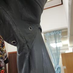 黒本革コートの画像
