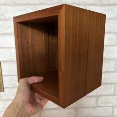 無印良品　ボックス型3つ　壁掛け　飾り棚 の画像