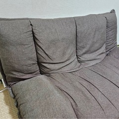 2人掛けソファ&座椅子をセットで差し上げます！の画像