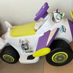 バズ・ライトイヤー　乗り物　足蹴り車 手押し車 ライドオンの画像