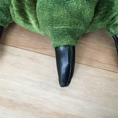 子ども用恐竜スリッパの画像