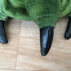 子ども用恐竜スリッパの画像