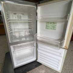 ユーイング UR-J110H 冷凍冷蔵庫 110L 2ドア 現状品 引き取り限定の画像