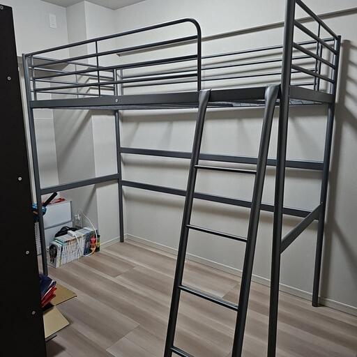 IKEA SVÄRTA ロフトベッドフレーム IKEA スヴェルタ ロフトベッドフレーム 90×200cm (ベッド) 価格
