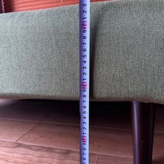 緑色のオットマンの画像