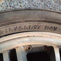 215/55R17インチタイヤアルミセットの画像