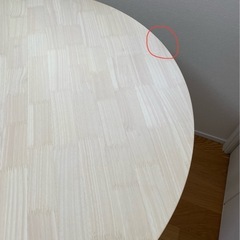 ダイニングテーブルの画像