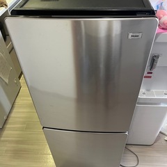 美品！2022年製148L Haierノンフロン冷凍冷蔵庫 