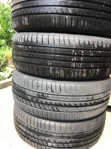 マツダ純正ホイール夏タイヤ4本セット。タイヤ溝バリ目。225