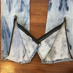 ケミカルウォッシュ　ブリーチ　デニム良品の画像