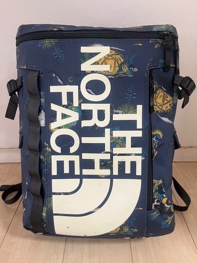 ノースフェイス　大容量リュックサック