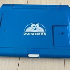 ドラえもん子供用パソコン型ゲームの画像