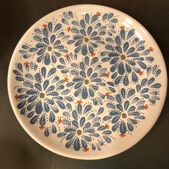 IKEA プレート 花柄丸皿 22cm 2枚 + おまけ25cm角大皿・大容量マグカップ3個の画像