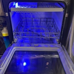 《値下げ》水道いらずのタンク式食器洗い乾燥機 ラクア　7/19迄の画像