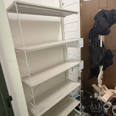 壁面収納棚(ニトリ)