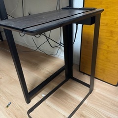 サイドテーブル　コンセント付き　の画像