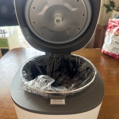 炊飯器3合炊き2025年製の画像