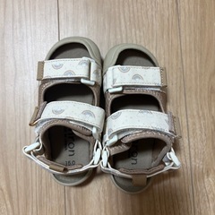 ron ronストラップ付きキッズサンダル 150cmの画像