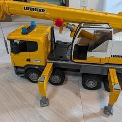 クレーン車玩具 100cmの画像