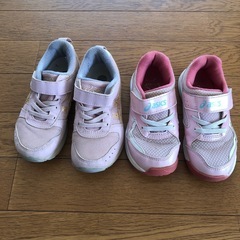 女の子ASICS靴17cm2点の画像