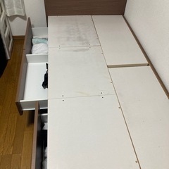 シングルベッドフレーム マットレス付き可の画像