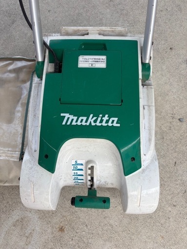 中古現状品 マキタ 芝刈機 モデル MLM2350