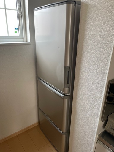 ★シャープ冷蔵庫　SJ-W352B-N 両開き対応　愛知県引き取り限定