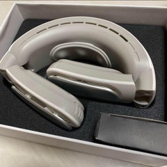 ネッククーラー 冷却プレート 首掛け扇風機　瞬間冷却　 ホワイト　白 Neckの画像