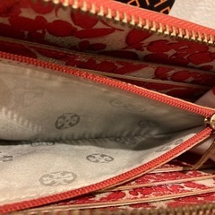 TORY BURCH 長財布の画像