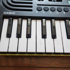 CASIO カシオ SA-46 電子ピアノ ミニキーボード MINI KEYBOARD32ミニ鍵盤の画像