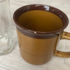【たくさん】コップやお皿 の画像