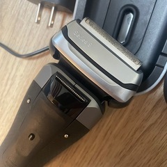 ブラウン BRAUN メンズ電気シェーバー シリーズ9　電気カミソリ　シェーバーの画像
