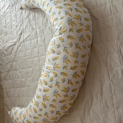 サンデシカ 妊婦さんのための 洗える抱き枕 ポリエステルわた 授乳クッションとしても使える (ラージサイズ：推奨身長160cm~) 2重ガーゼ ミモザの画像