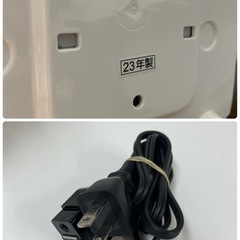 R660 ☀️ 2023年製の高年式♪ TOSHIBA 炊飯ジャー 3合炊き RC-5MFM⭐ 動作確認済 ⭐ クリーニング済の画像