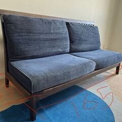 【美品】北欧風 木製フレーム 2人掛けソファ（幅165cm・奥行...