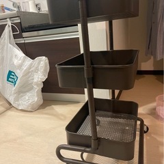 収納ボックスの画像