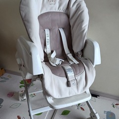 【週末セール！】コンビ　ハイローチェア　ベビーチェア　