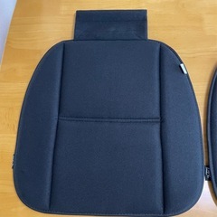 車用座面クッションの画像