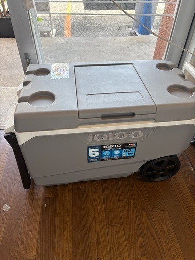 未使用品！/【IGLOO】85L クーラーボックス グレー★  【管理番号10807】桒