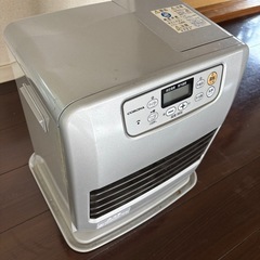 石油ファンヒーター②
