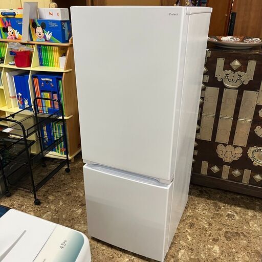 ヤマダ電機　ノンフロン冷凍冷蔵庫　YRZ-F15J 2022年製　156L ヤマダ製/2023年式/156L/冷蔵冷凍庫/YRZ-F15J | 中古冷蔵庫,141L