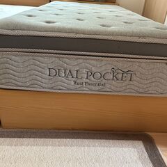 ニトリのベッドとマットレスの画像