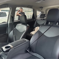 プリウスα  内装外装、共に綺麗です‼️の画像