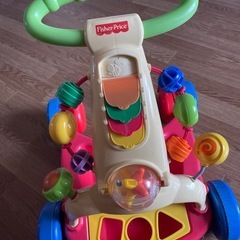 ベビーウォーカー