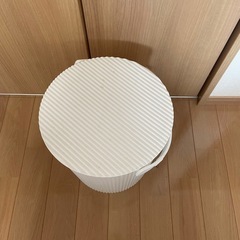 おむつバケツの画像